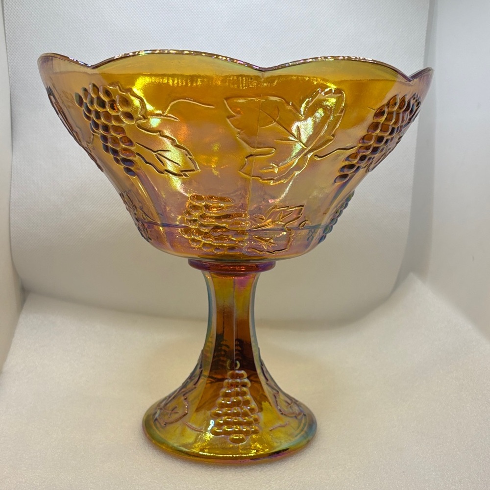 Vintage Indiana Carnival Glass Golden Harvest Grapes & Leaves Compote Bowl